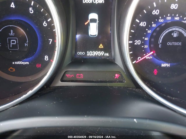 Hyundai Santa Fe Sport 2.4l 2014 5XYZU3LB4EG181048 Image 15