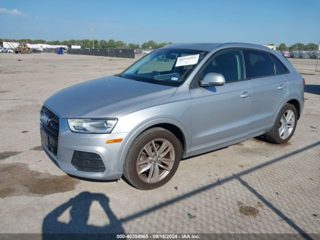 WA1BCCFS5HR015377 Audi Q3 2.0t Premium