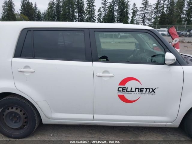 JTLZE4FE2FJ076877 Scion XB