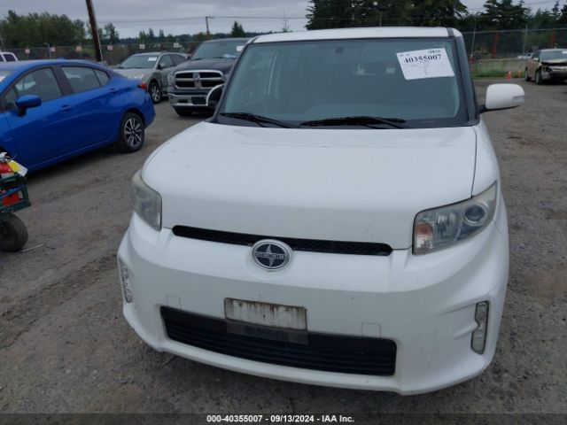 JTLZE4FE2FJ076877 Scion XB