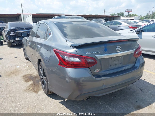 Nissan Altima 2.5 Sr 2017 1N4AL3AP6HC290706 Image 3