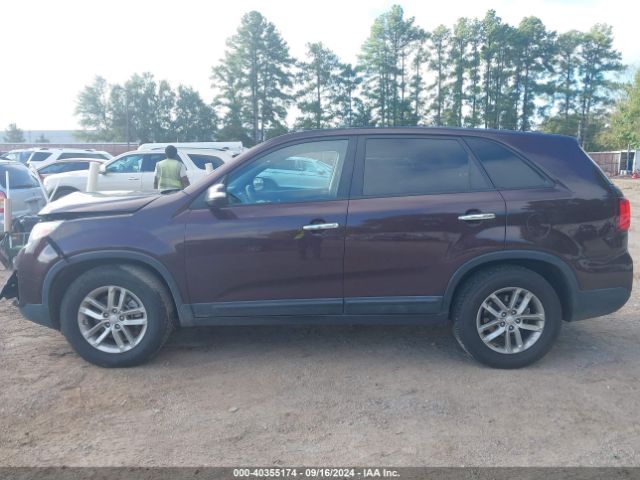 5XYKT3A63FG613995 KIA SORENTO LX