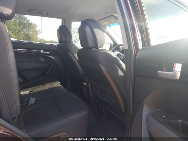 5XYKT3A63FG613995 KIA SORENTO LX