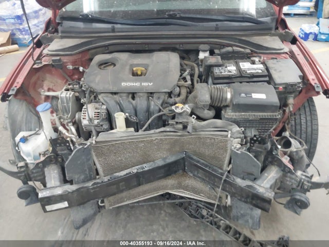 Hyundai ELANTRA SE 2017 5NPD74LF9HH184244 Image 10