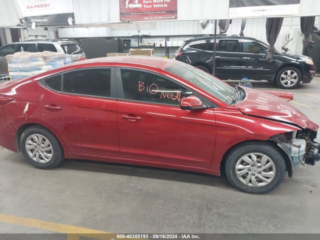 Hyundai ELANTRA SE 2017 5NPD74LF9HH184244 Image 13