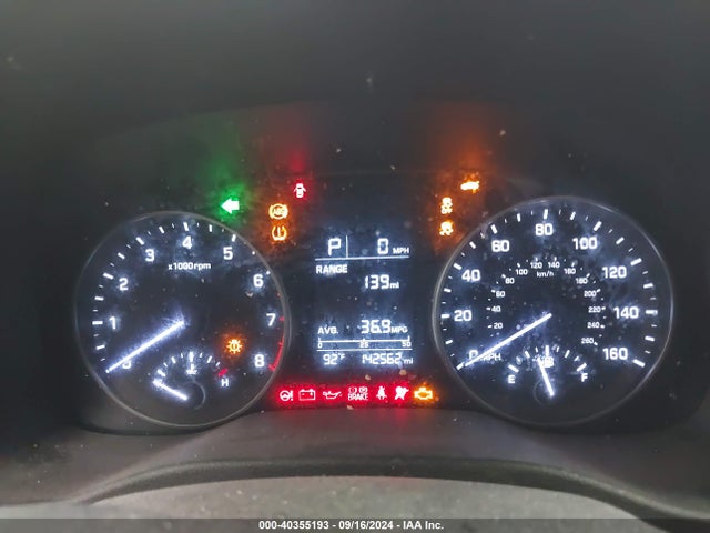 Hyundai ELANTRA SE 2017 5NPD74LF9HH184244 Image 7