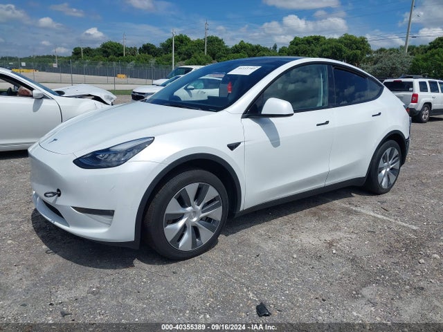 2023 TESLA MODEL Y 7SAYGDEE6PA128653 Photo 1