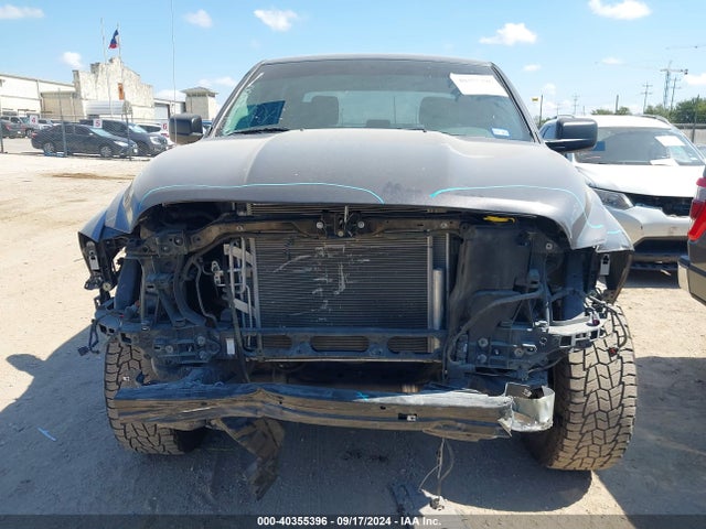 1C6RR6KG2KS515011 RAM 1500 Classic Express  4x2 5'7 Box