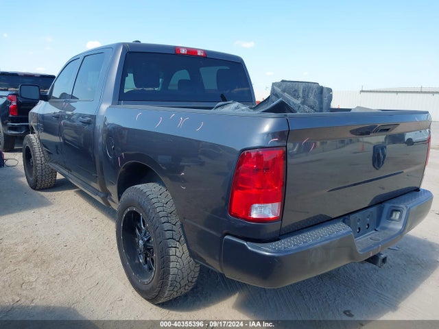 1C6RR6KG2KS515011 RAM 1500 Classic Express  4x2 5'7 Box