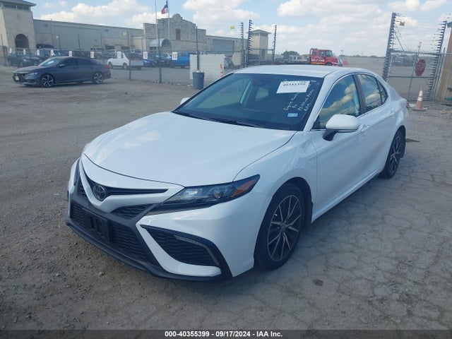 Toyota CAMRY SE 2024 4T1G11AK5RU893849 Image 2