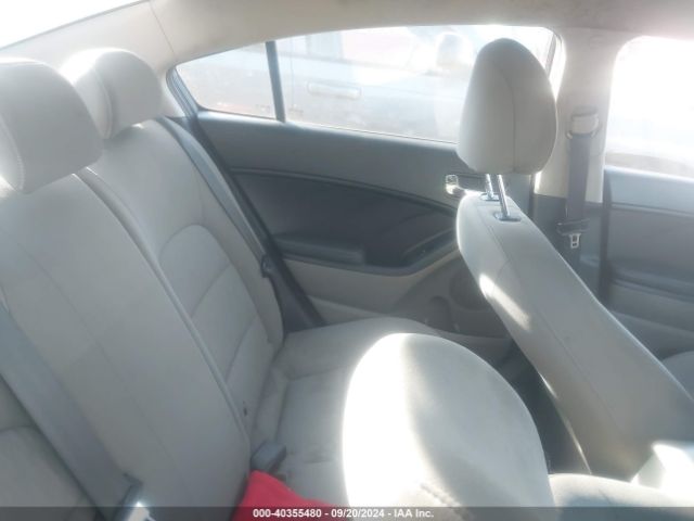 KNAFK4A63F5407057 KIA FORTE LX