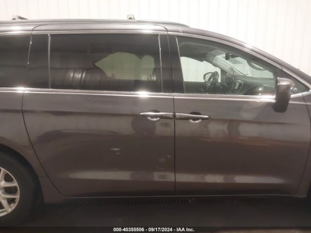 2C4RC1DG1LR262583 Chrysler Voyager Lxi