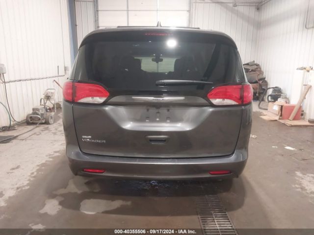 2C4RC1DG1LR262583 Chrysler Voyager Lxi