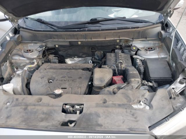 JA4AP4AWXJZ008429 Mitsubishi Outlander Sport 2.4 Sel