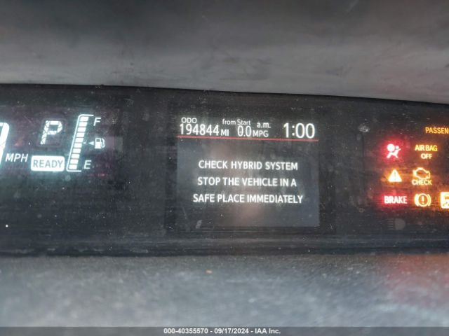 JTDKDTB38E1566060 Toyota Prius C One