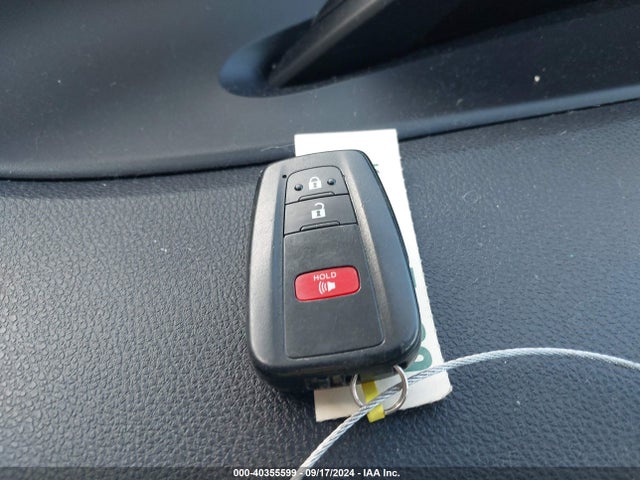 JTDKARFU5J3062577 Toyota Prius Three