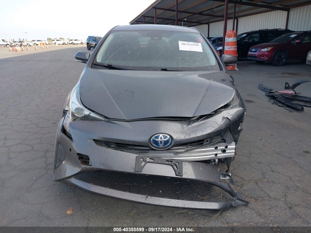 JTDKARFU5J3062577 Toyota Prius Three