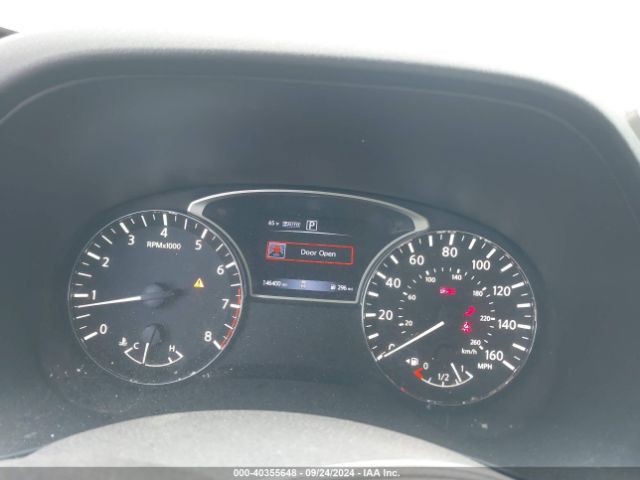 5N1DR2MM3JC603228 Nissan Pathfinder Sv