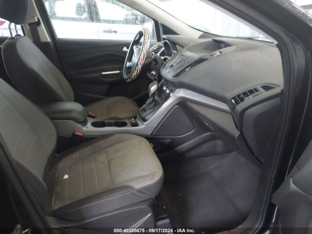 1FMCU0GX8GUB24925 Ford ESCAPE SE