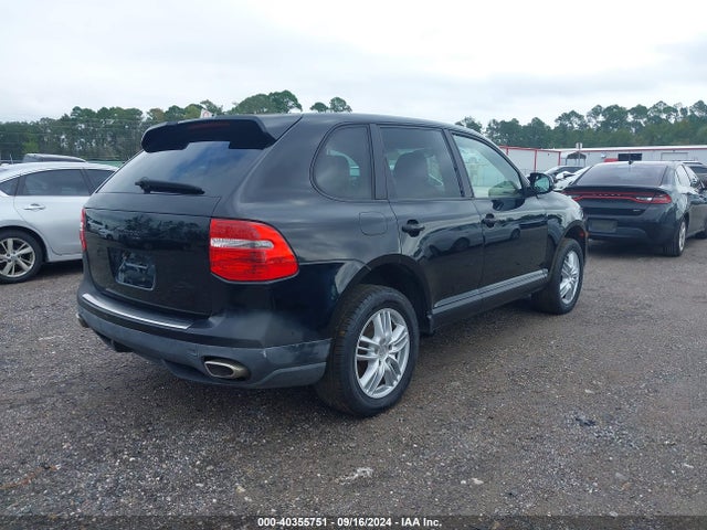 2010 PORSCHE CAYENNE WP1AA2AP2ALA12030 Photo 3