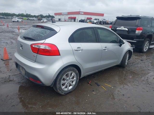 KIA RIO LX 2014 KNADM5A36E6340086 Image 4