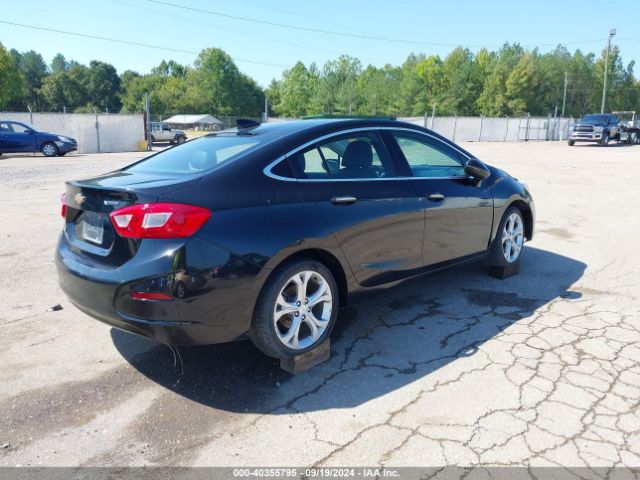 1G1BF5SMXH7142615 Chevrolet Cruze Premier Auto