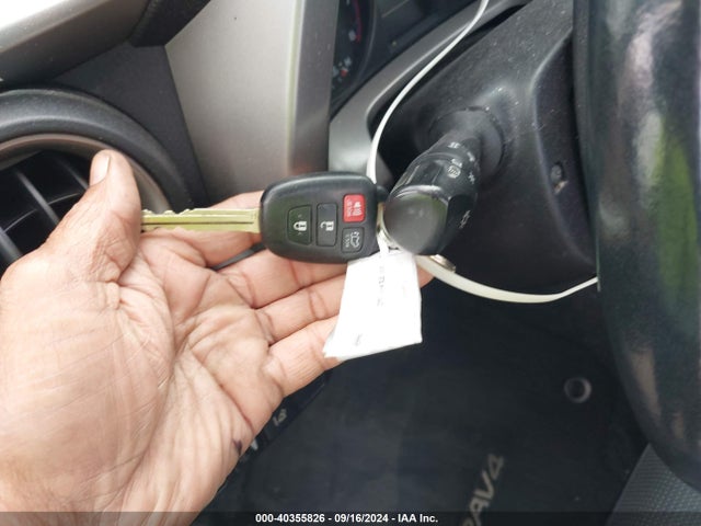 Toyota Rav4 Xle 2017 2T3WFREV1HW321473 Image 11