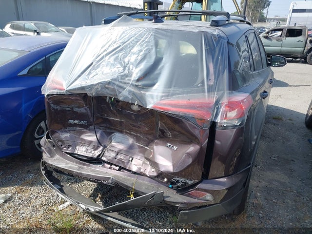 Toyota Rav4 Xle 2017 2T3WFREV1HW321473 Image 16