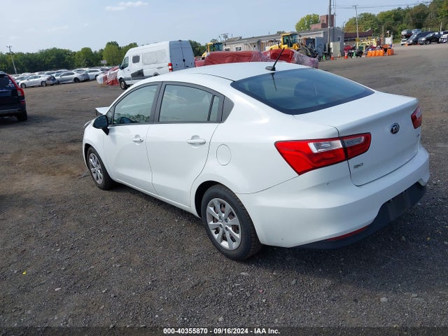 KIA RIO LX 2016 KNADM4A37G6652138 Image 3