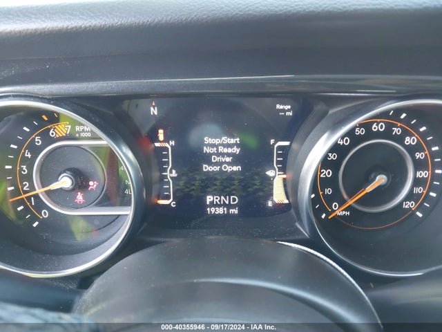 1C4HJXDN0MW816675 Jeep Wrangler Unlimited Sport Altitude 4x4