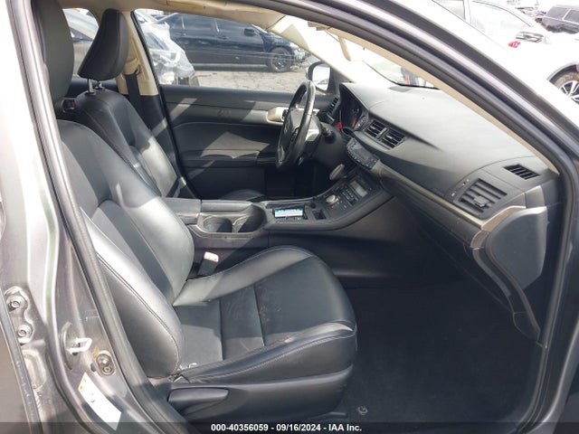JTHKD5BH0E2207396 Lexus Ct 200h Hybrid