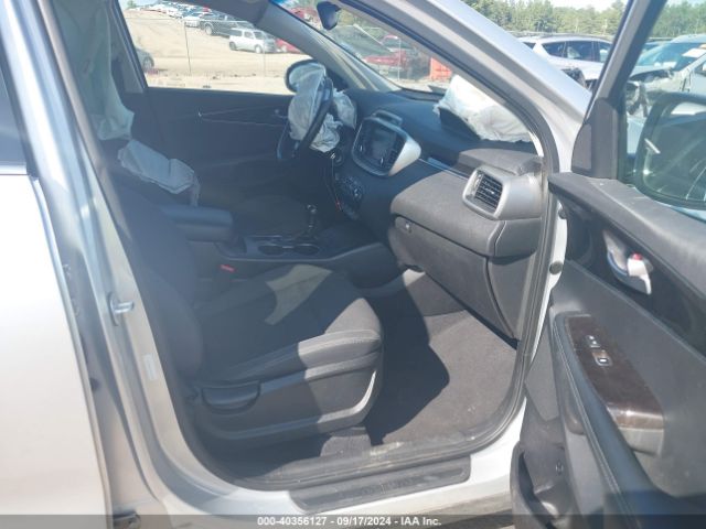 5XYPG4A33JG413858 KIA Sorento 2.4l Lx