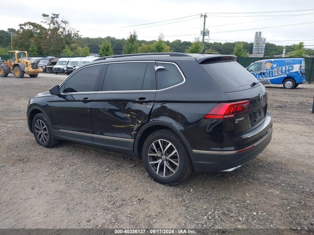 3VV2B7AX7LM036875 Volkswagen Tiguan 2.0t Se/2.0t Se R-line Black/2.0t Sel