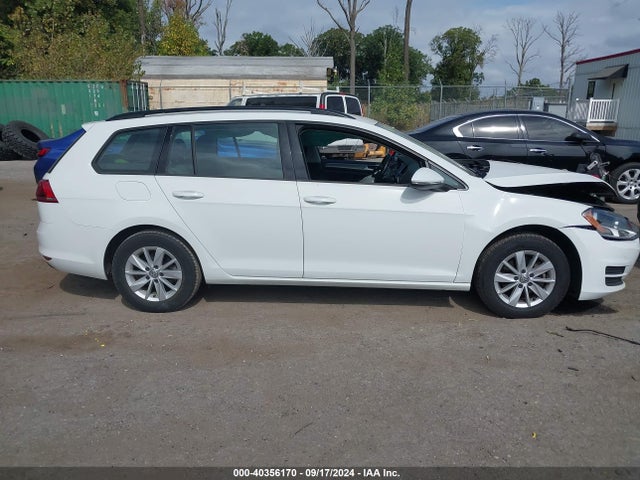 3VWC17AU4GM514331 Volkswagen Golf Sportwagen Tsi S 4-door