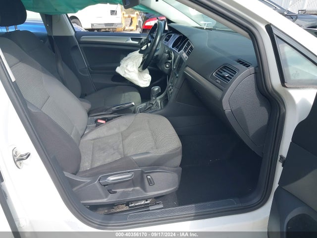 3VWC17AU4GM514331 Volkswagen Golf Sportwagen Tsi S 4-door