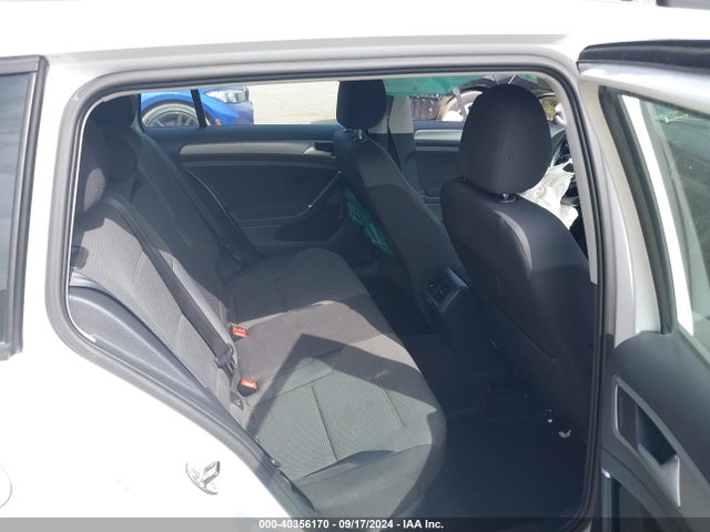 3VWC17AU4GM514331 Volkswagen Golf Sportwagen Tsi S 4-door