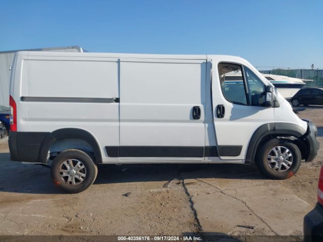 3C6LRVAG4RE128653 RAM Promaster 1500 Slt Low Roof 136 Wb