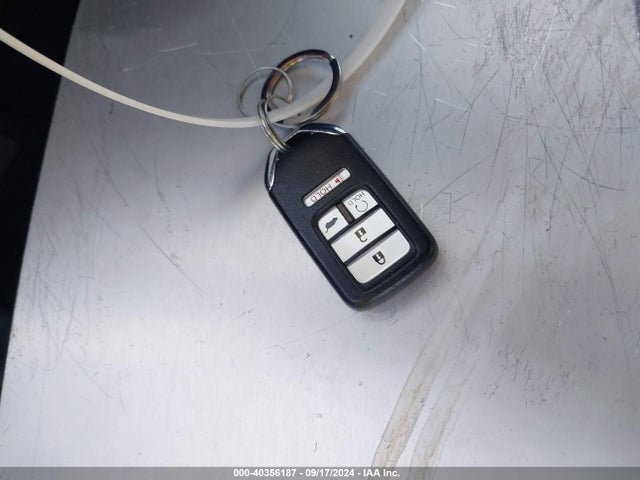 7FARW1H56NE015109 Honda Cr-v 2wd Ex