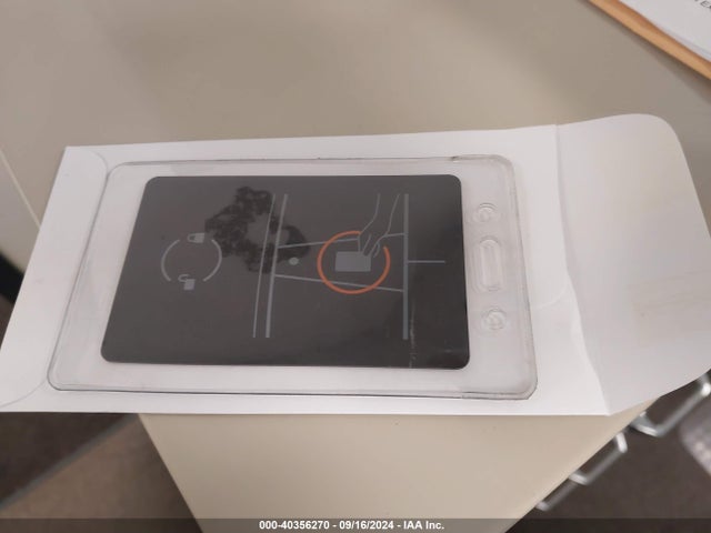2022 TESLA MODEL 3 5YJ3E1EB6NF231282 Photo 10