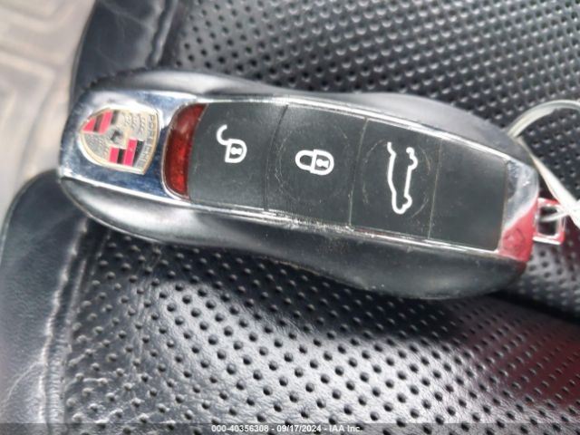 WP1AF2A27FLA40905 Porsche Cayenne Diesel