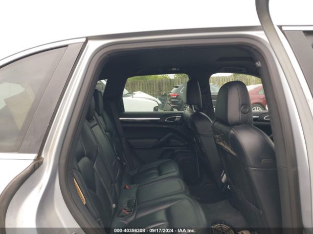 WP1AF2A27FLA40905 Porsche Cayenne Diesel