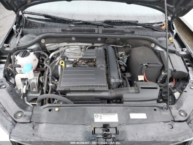 3VWDB7AJXHM235118 Volkswagen Jetta 1.4t Se