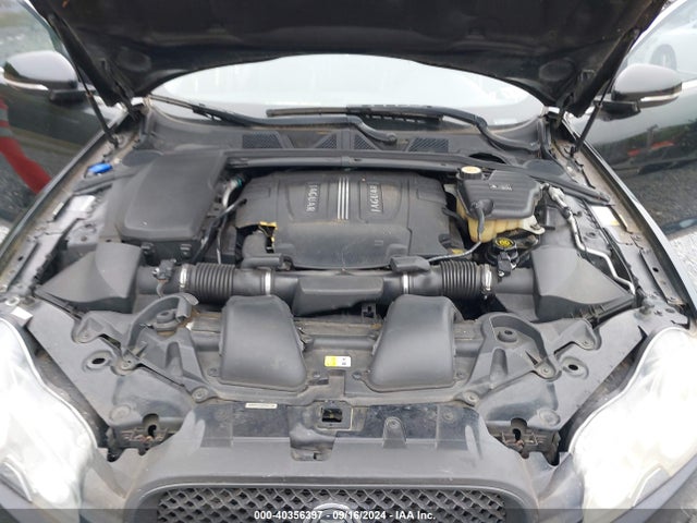 2010 JAGUAR XF SAJWA0GB7ALR76096 Photo 9