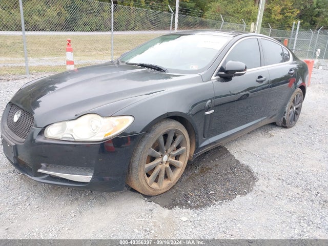 2010 JAGUAR XF SAJWA0GB7ALR76096 Photo 1