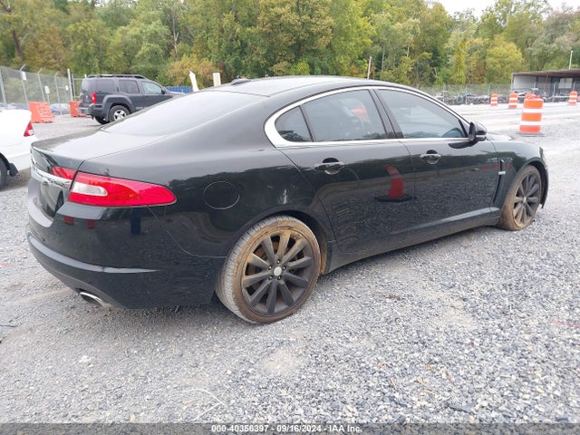 2010 JAGUAR XF SAJWA0GB7ALR76096 Photo 3