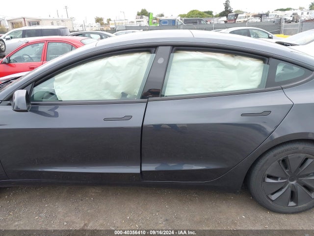 Tesla Model 3 Rear-wheel Drive 2024 5YJ3E1EA2RF725796 Image 14