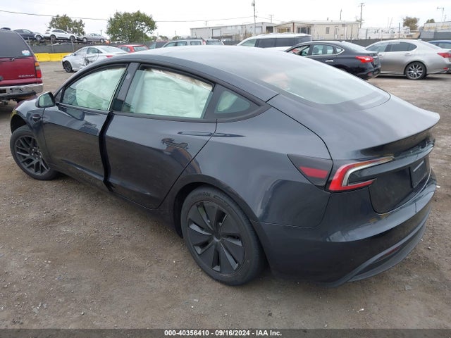 2024 TESLA MODEL 3 5YJ3E1EA2RF725796 Photo 2