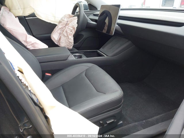 2024 TESLA MODEL 3 5YJ3E1EA2RF725796 Photo 4