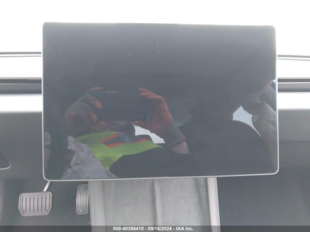 2024 TESLA MODEL 3 5YJ3E1EA2RF725796 Photo 6