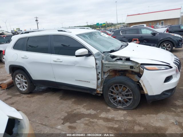 1C4PJLCB4HW602919 Jeep Cherokee Latitude Fwd